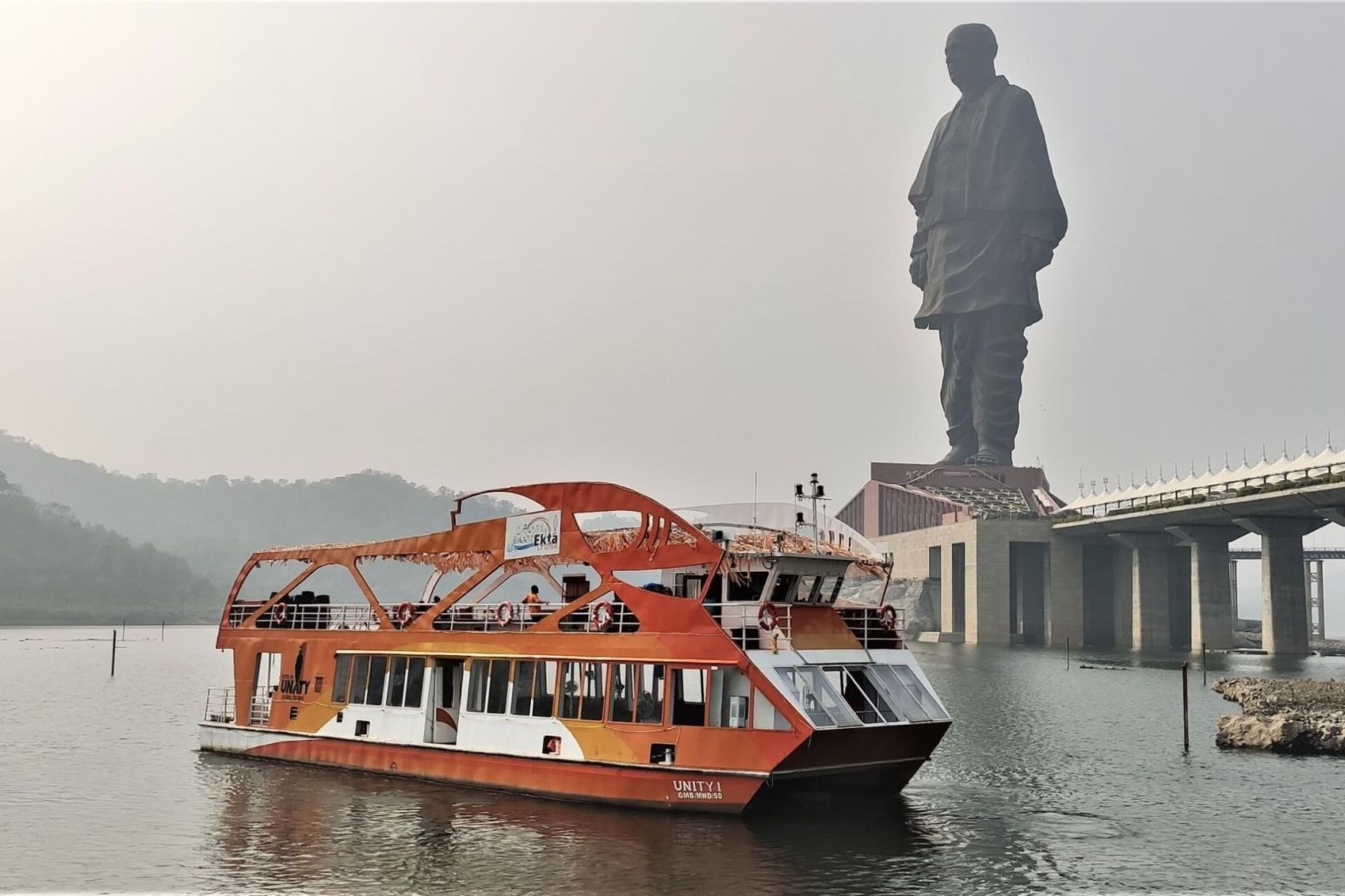One Day Ahmedabad to Statue of Unity Tour by Cab with Cruise & Jungle Safari
