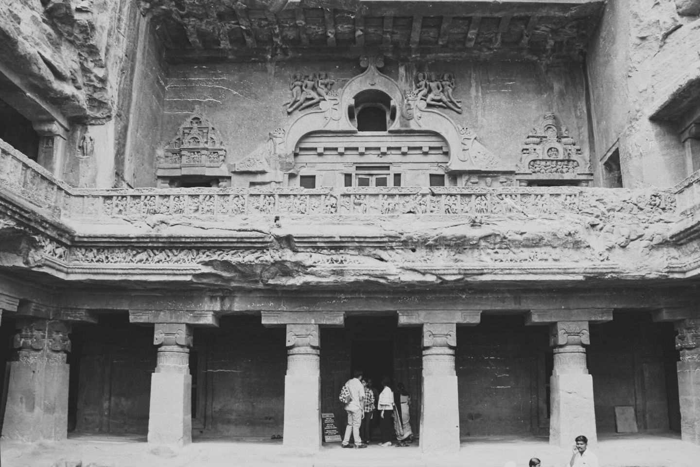 One Day Aurangabad to Ellora Trip by Cab