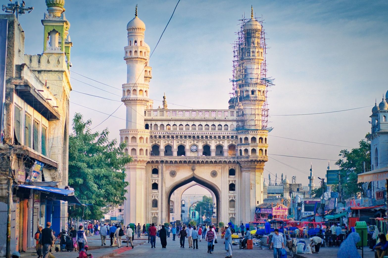 One Day Hyderabad Sightseeing Trip by Cab