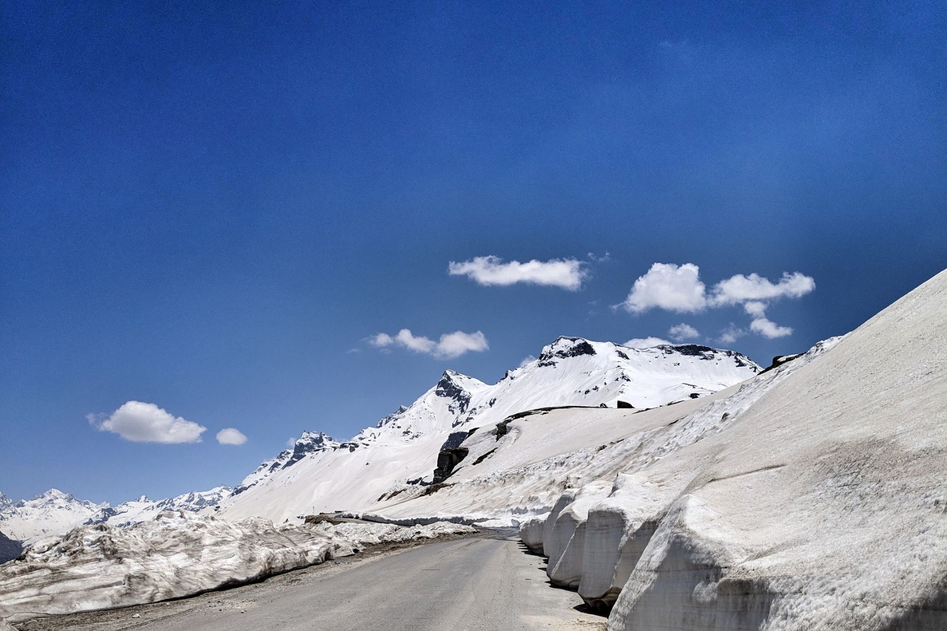 rohtang pass tour package